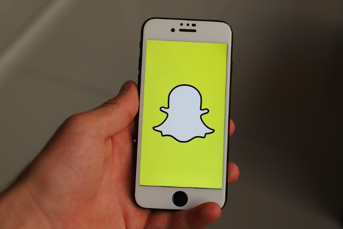 8 Ways to Make Money on Snapchat (2026 Guide)